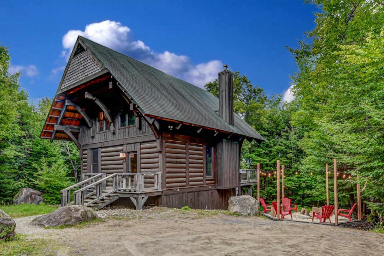 Chic Log Chalet With Hot Tub - Mont-Tremblant North Side By Reserver.Ca Lac-Superieur Eksteriør billede