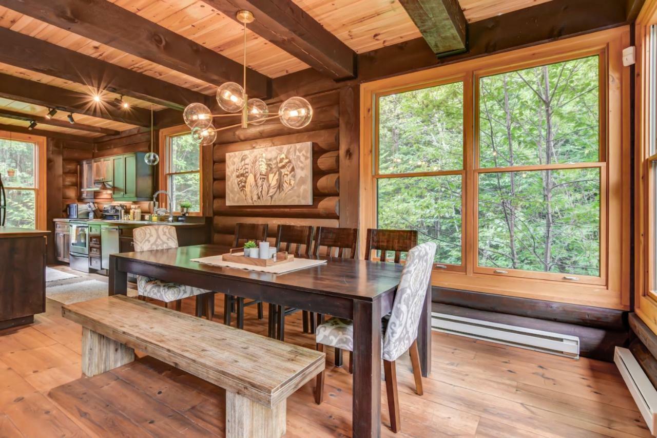 Chic Log Chalet With Hot Tub - Mont-Tremblant North Side By Reserver.Ca Lac-Superieur Eksteriør billede